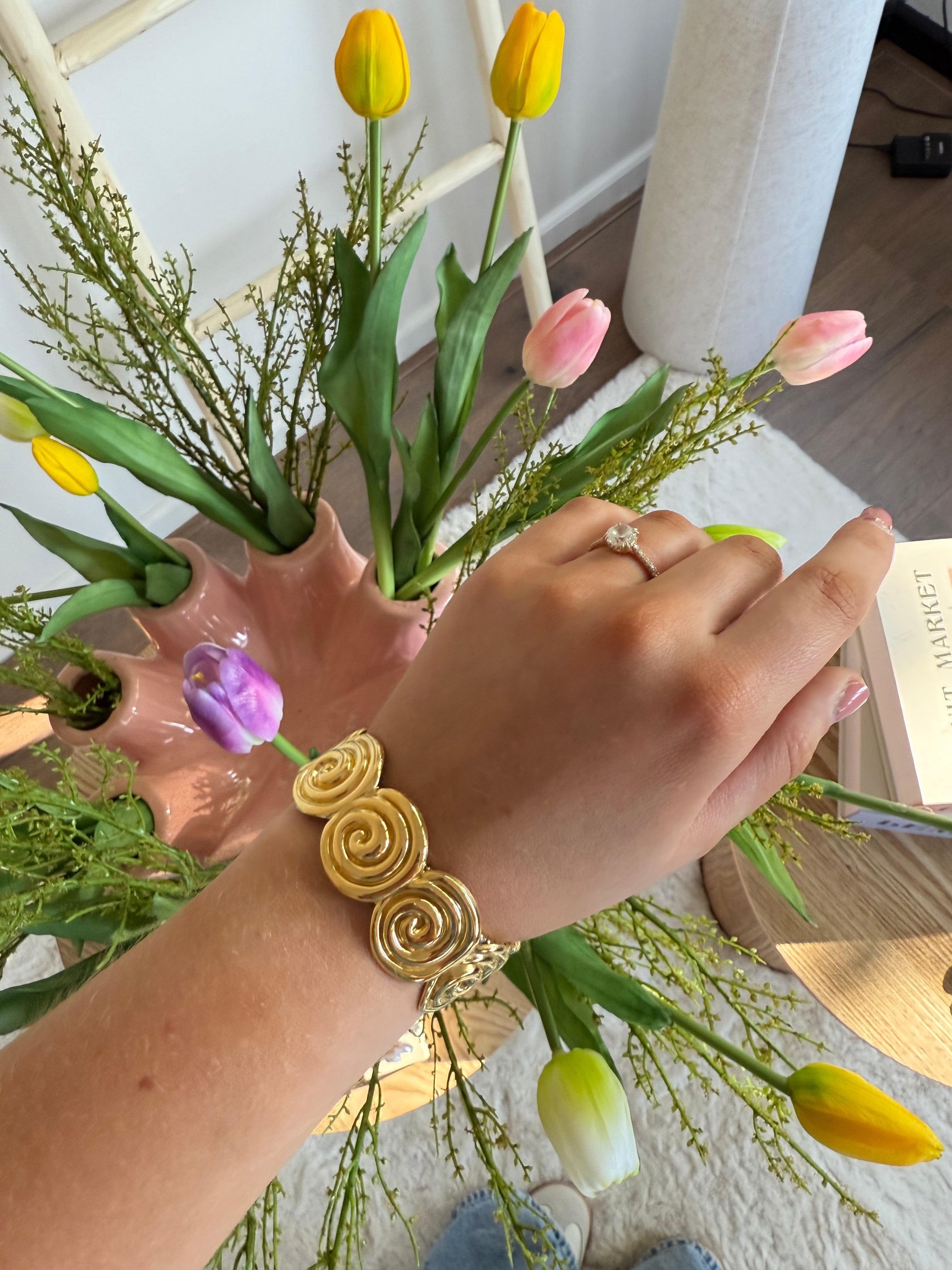 Circlea bangle
