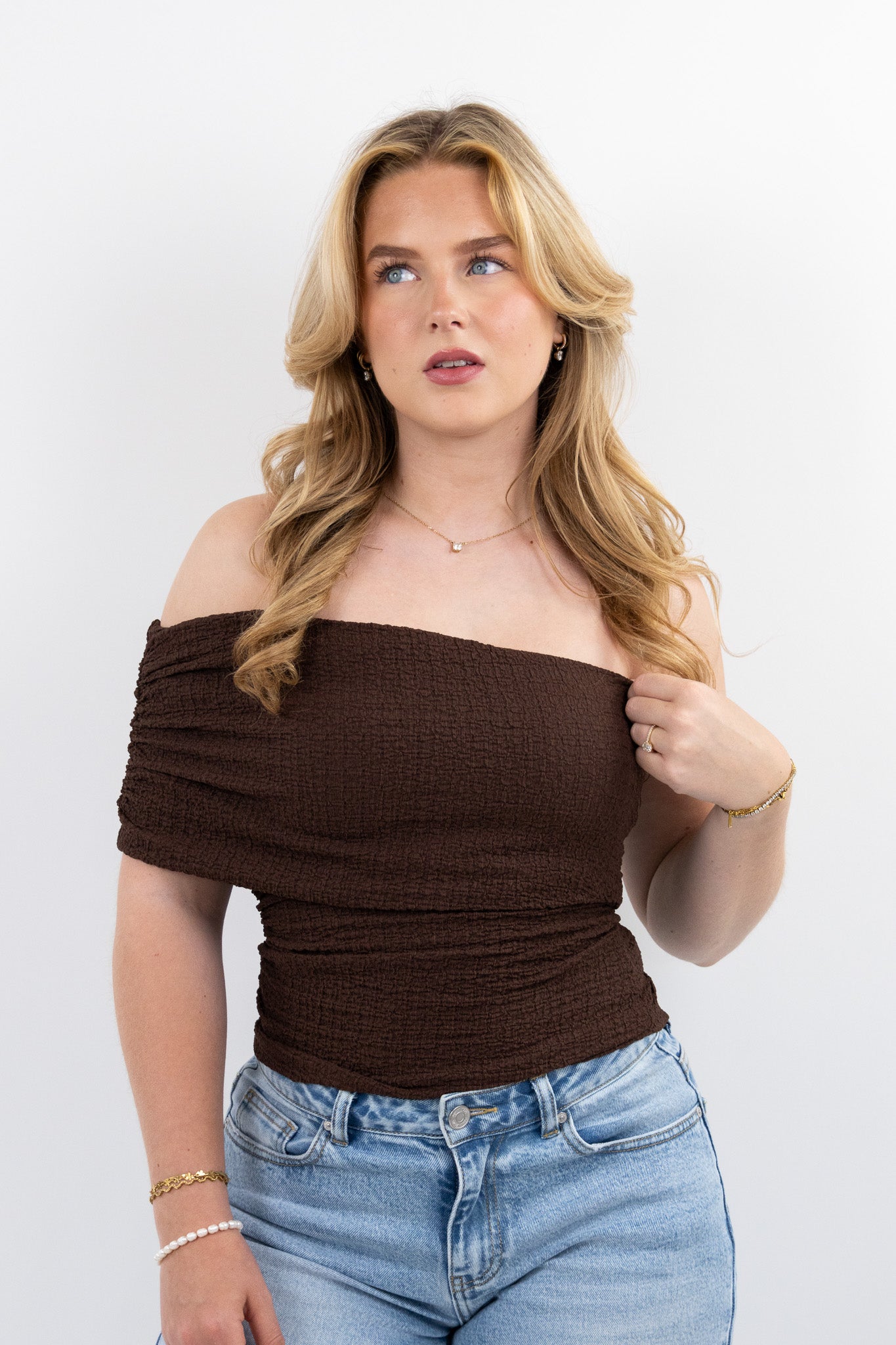 Nyra off shoulder top