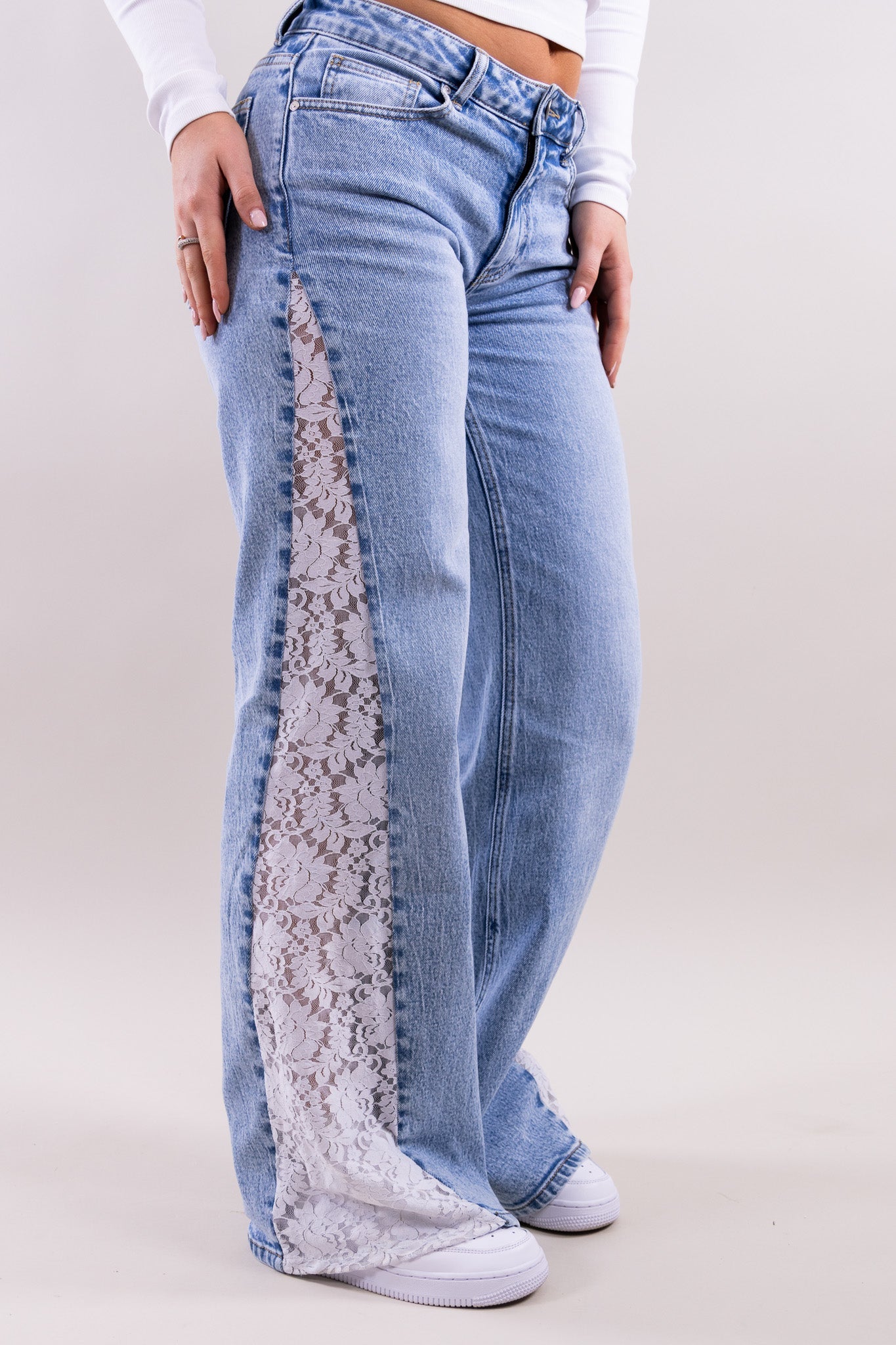 Lily lace jeans