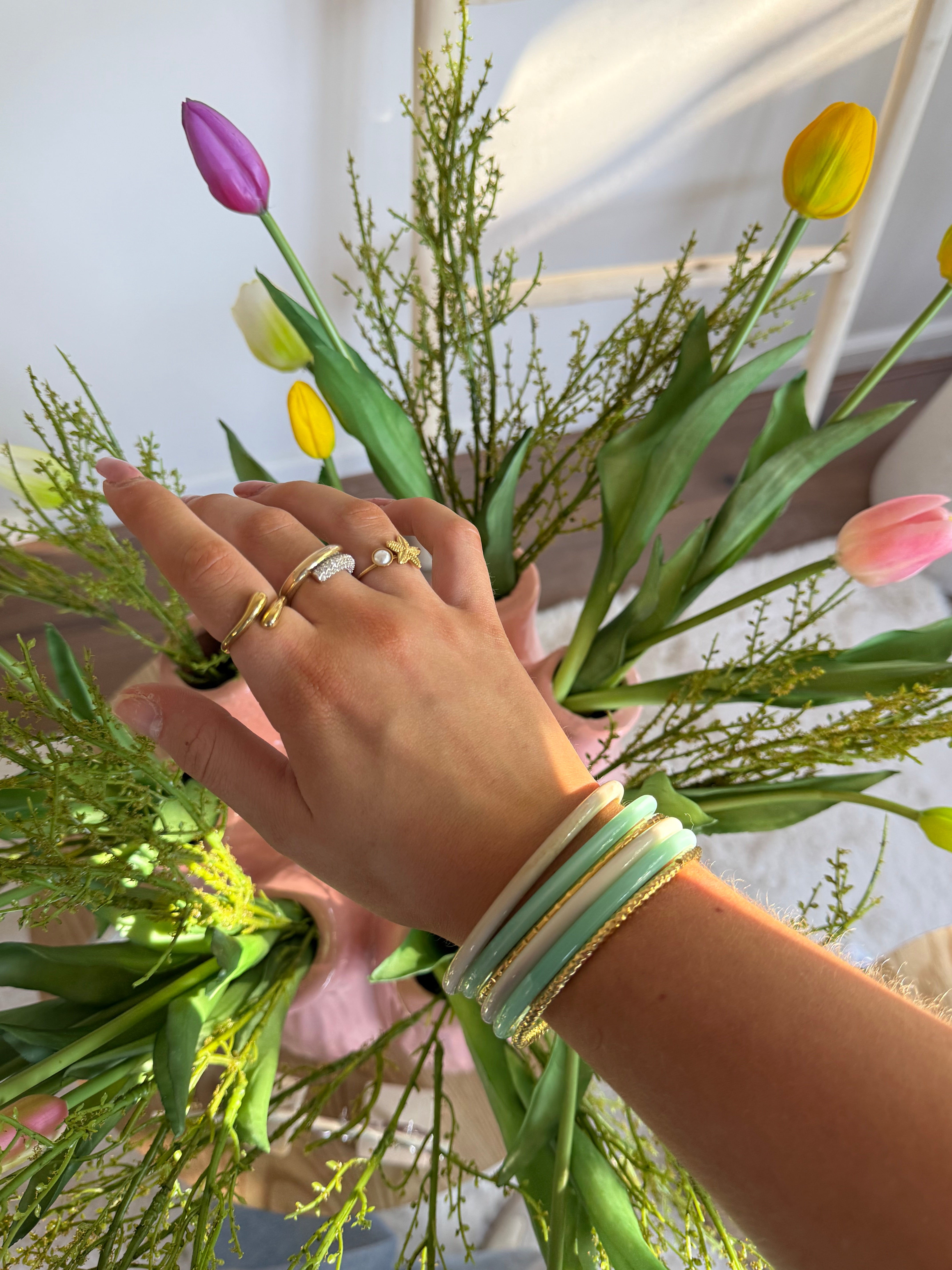 Twilight bangle