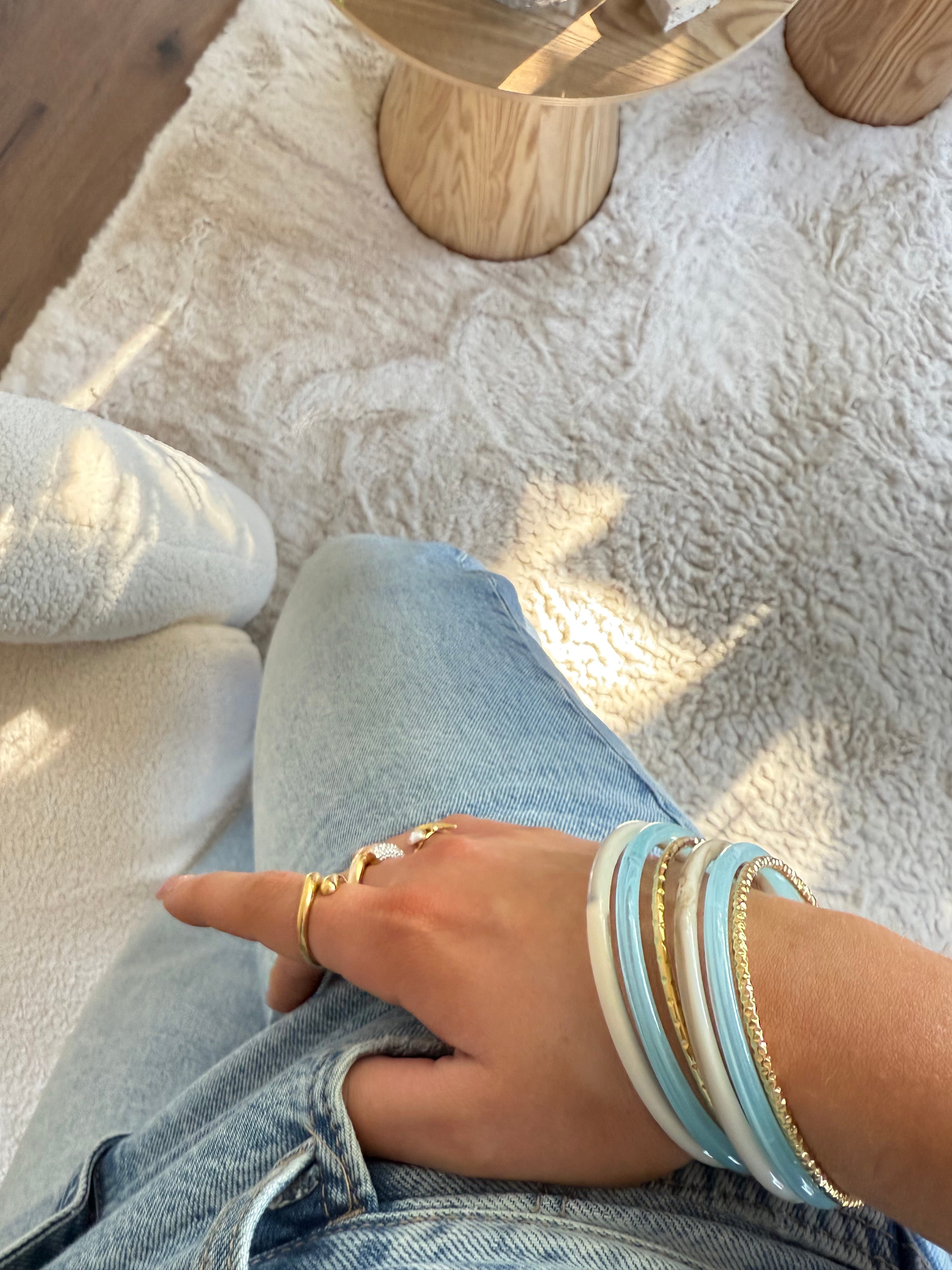 Twilight bangle