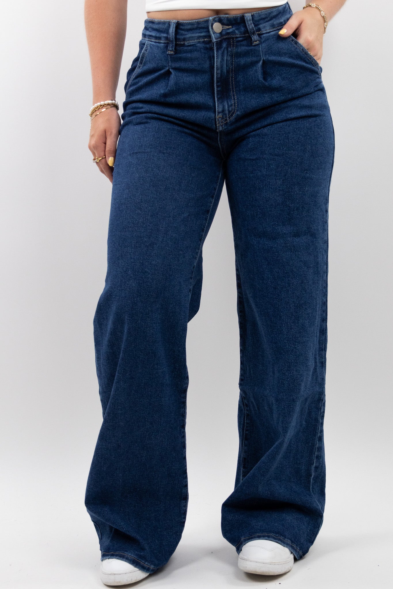 Soof Wide Leg Jeans