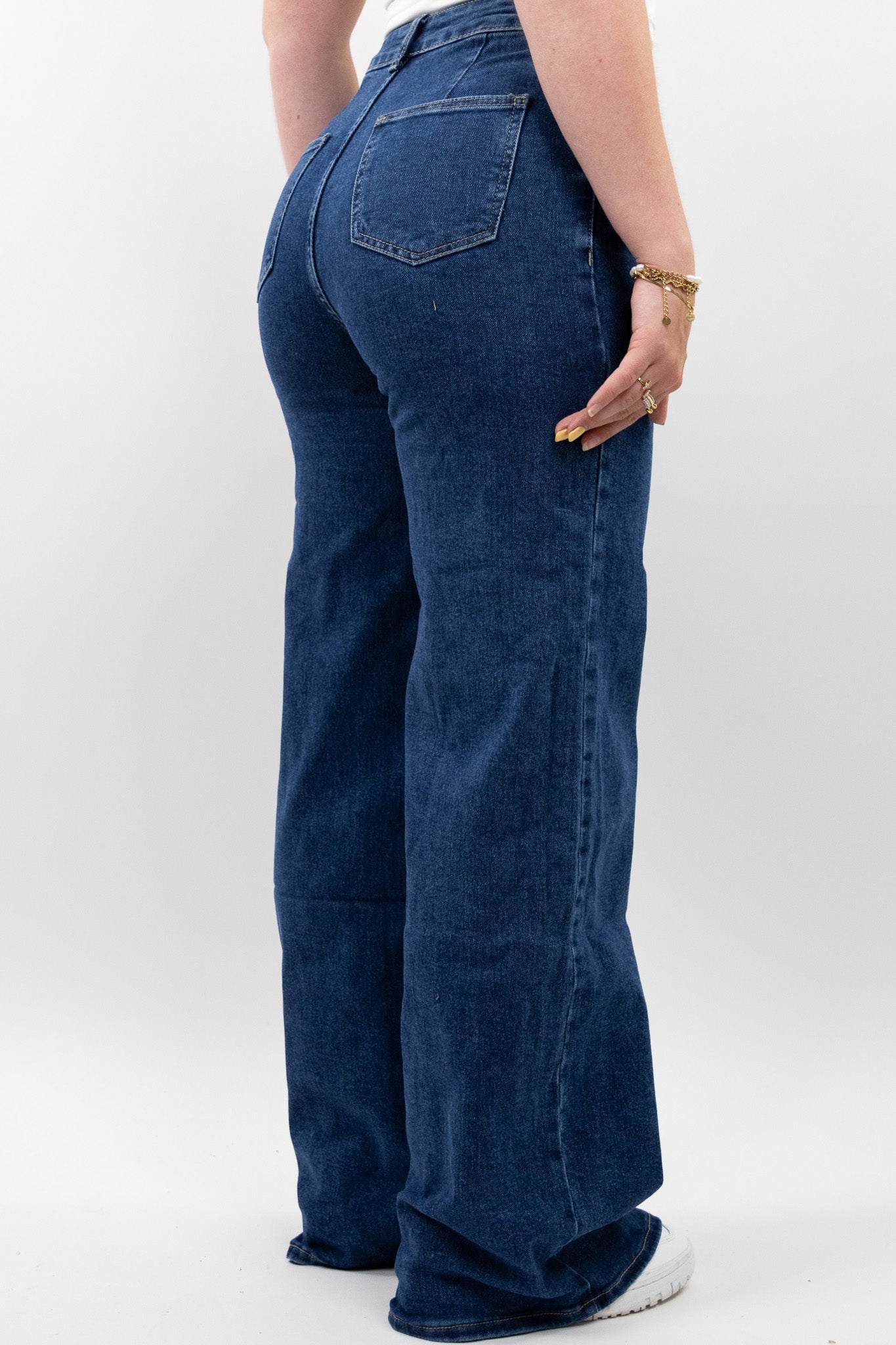 Soof Wide Leg Jeans