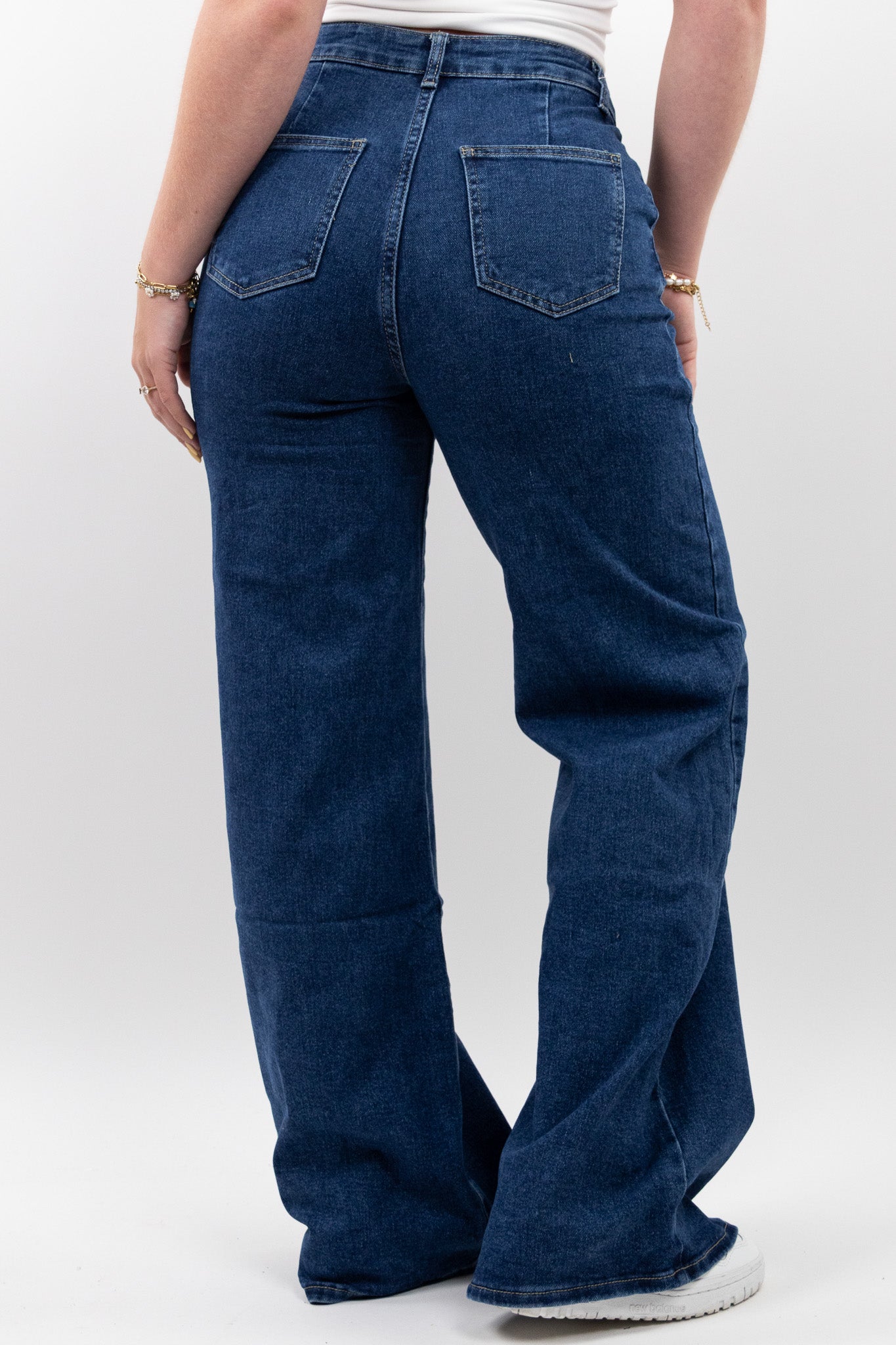 Soof Wide Leg Jeans