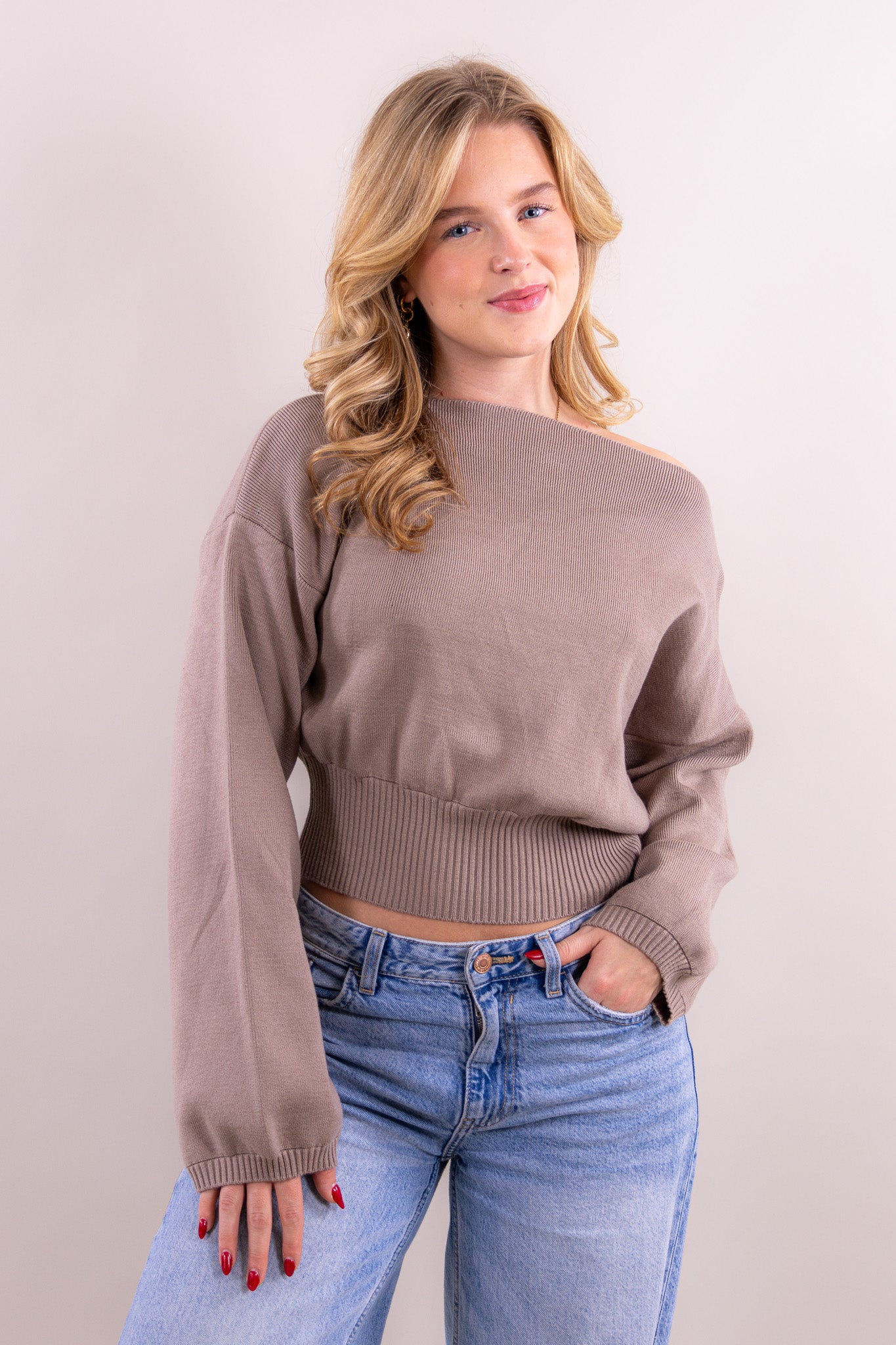 Lois One Shoulder Strickpullover