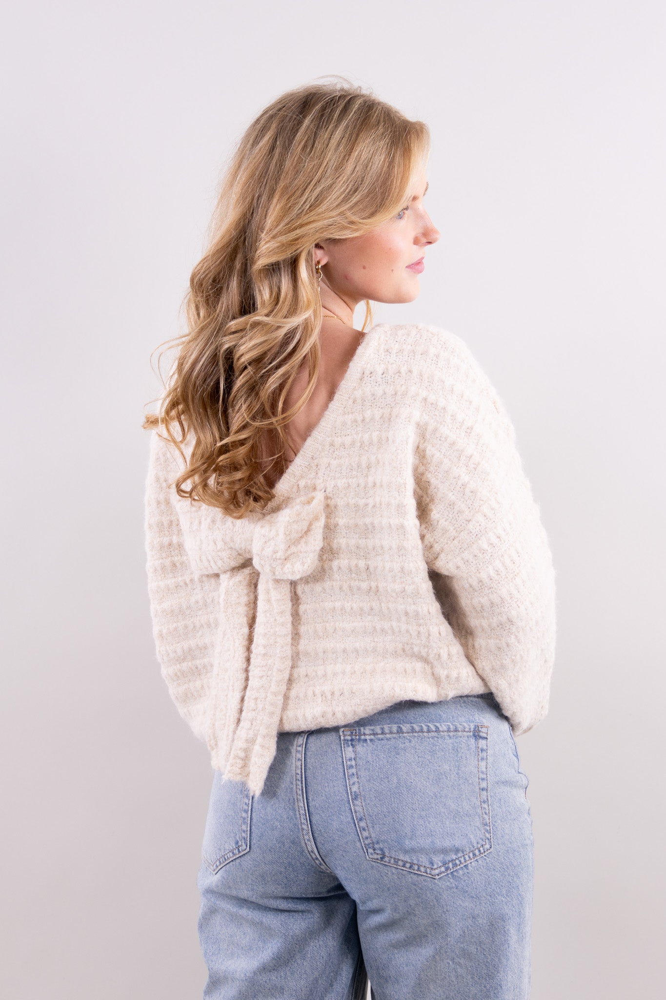 Madelon Strickpullover mit Schleifen