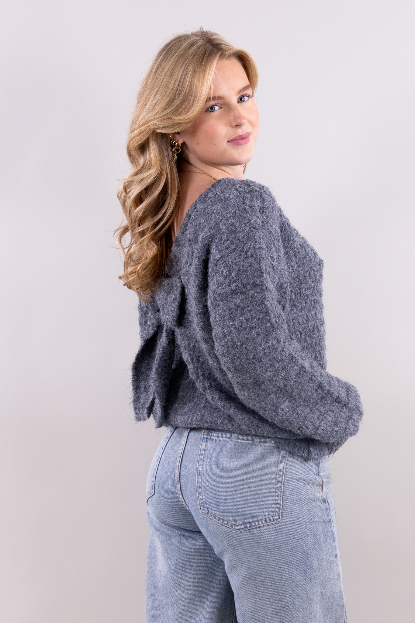 Madelon Strickpullover mit Schleifen